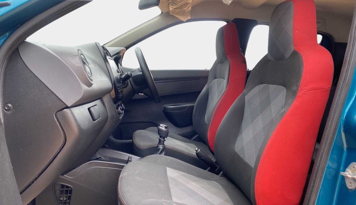 2020 Renault Kwid RXT 1.0 (O), Petrol, Manual, 87,693 km, Right Side Front Door Cabin