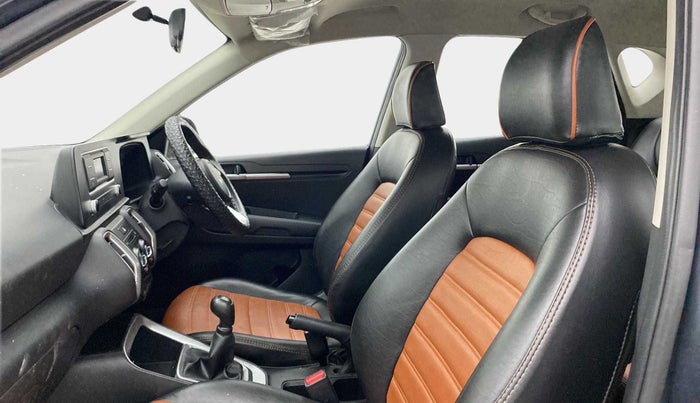2021 KIA SONET HTK 1.2, Petrol, Manual, 26,368 km, Right Side Front Door Cabin