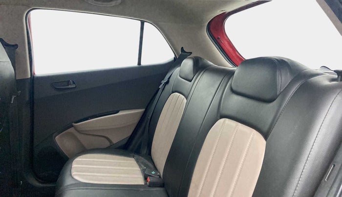 2019 Hyundai Grand i10 MAGNA 1.2 KAPPA VTVT, Petrol, Manual, 24,125 km, Right Side Rear Door Cabin