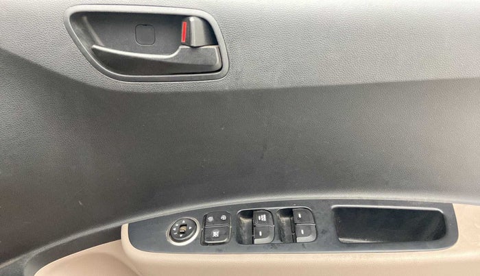 2019 Hyundai Grand i10 MAGNA 1.2 KAPPA VTVT, Petrol, Manual, 24,125 km, Driver Side Door Panels Control