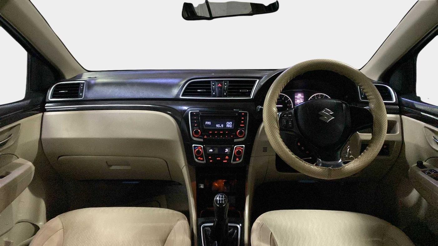 2016 Maruti Ciaz VXI, Petrol, Manual, 99,679 km, Dashboard