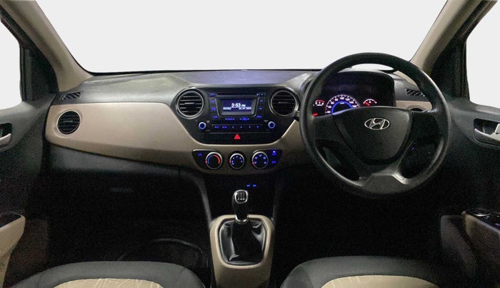 2014 Hyundai Grand i10 SPORTZ 1.2 KAPPA VTVT, Petrol, Manual, 1,00,375 km, Dashboard