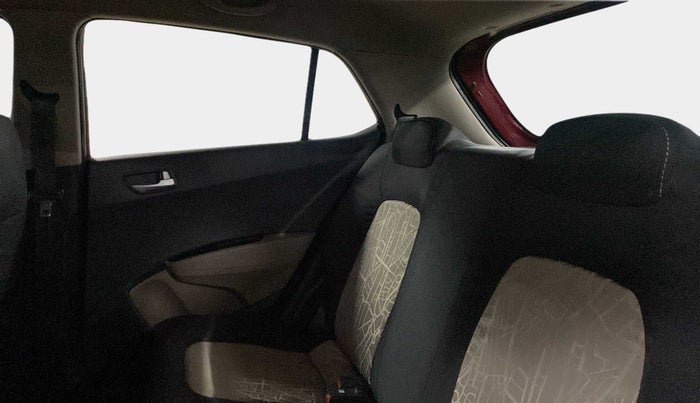 2014 Hyundai Grand i10 SPORTZ 1.2 KAPPA VTVT, Petrol, Manual, 1,00,375 km, Right Side Rear Door Cabin