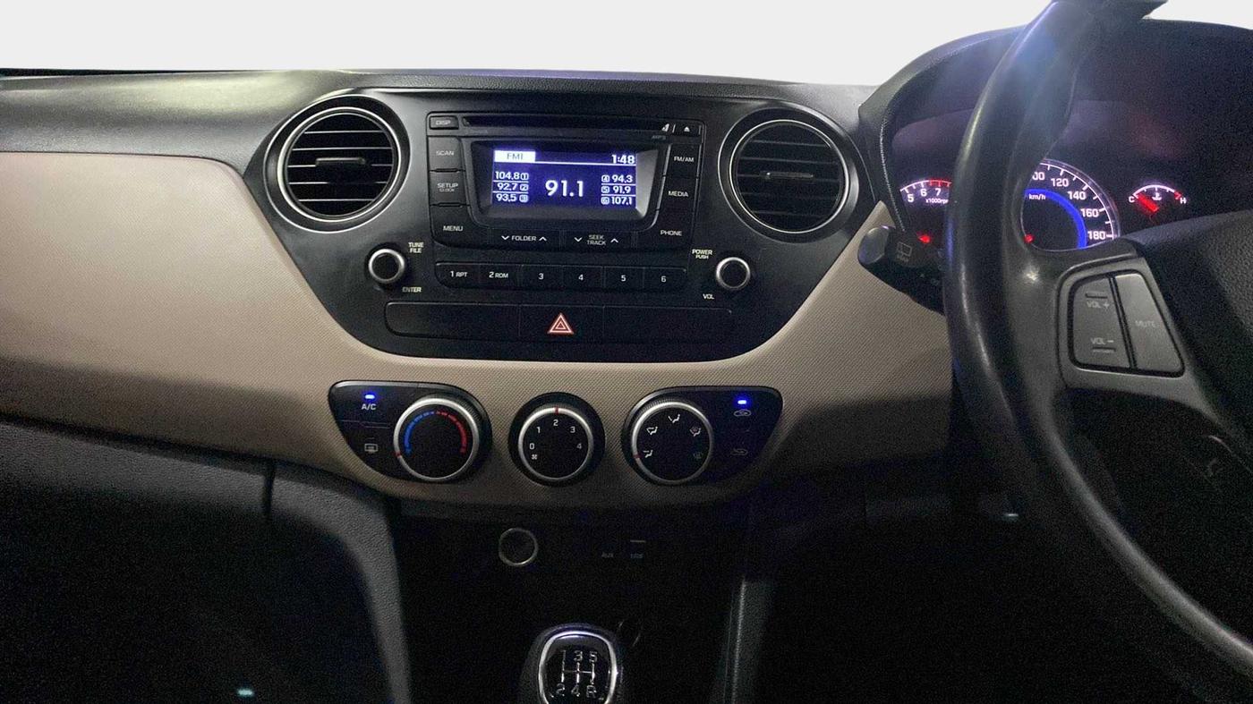 2015 Hyundai Grand i10 ASTA 1.2 KAPPA VTVT, Petrol, Manual, 47,367 km, Air Conditioner