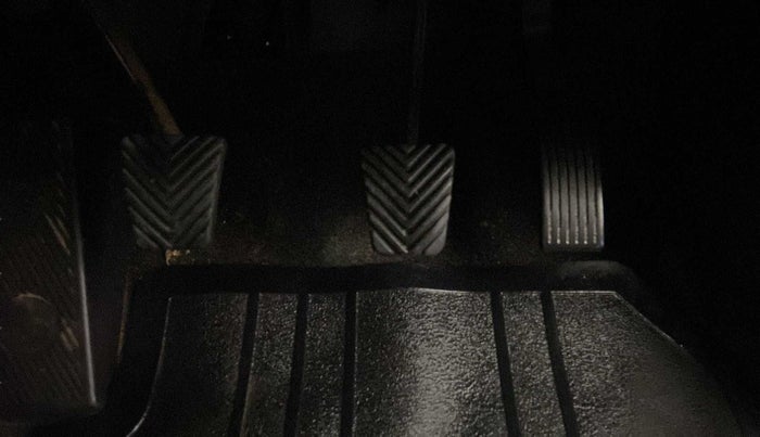 2018 Hyundai Elite i20 ERA 1.2, CNG, Manual, 74,210 km, Pedals