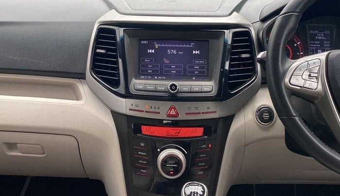 2021 Mahindra XUV300 W8 (O) 1.2 PETROL, Petrol, Manual, 19,587 km, Air Conditioner