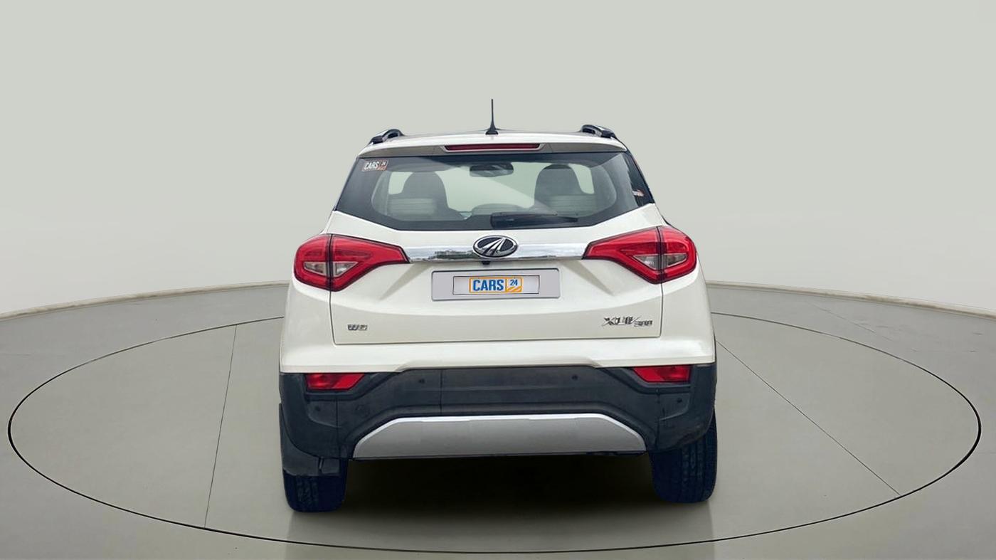 2021 Mahindra XUV300 W8 (O) 1.2 PETROL, Petrol, Manual, 19,587 km, Back/Rear