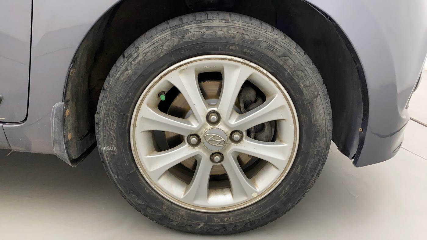2015 Hyundai Grand i10 ASTA 1.2 KAPPA VTVT, Petrol, Manual, 76,639 km, Right Front Wheel