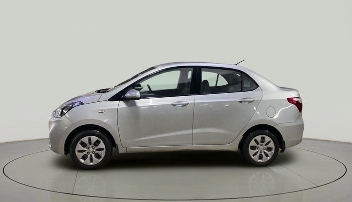 2017 Hyundai Xcent E+, Petrol, Manual, 17,771 km, Right Side View