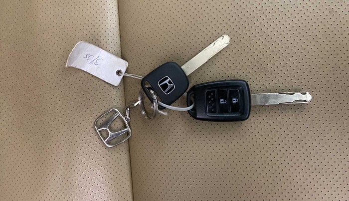2014 Honda City 1.5L I-VTEC SV CVT, Petrol, Automatic, 47,467 km, Key Close Up