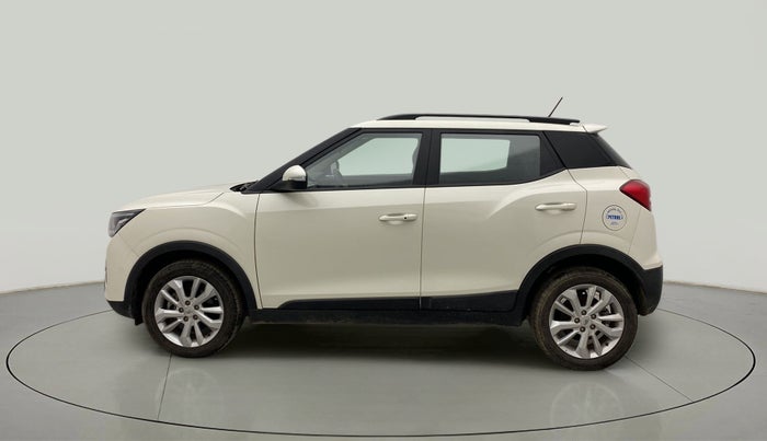 2021 Mahindra XUV300 W8 1.2 PETROL, Petrol, Manual, 12,315 km, Left Side