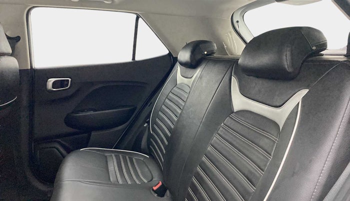 2021 Hyundai VENUE SX PLUS 1.0 TURBO DCT, Petrol, Automatic, 12,281 km, Right Side Rear Door Cabin