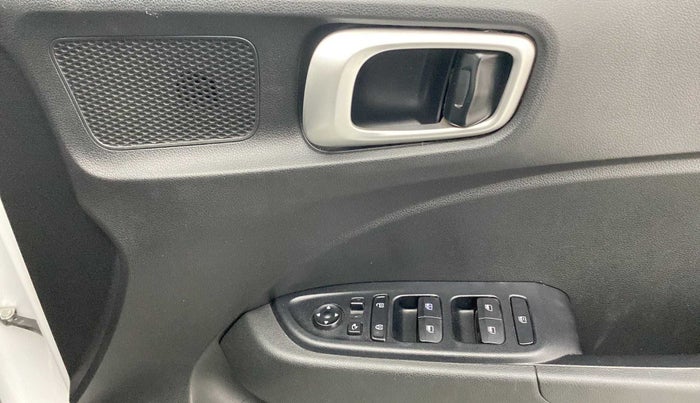 2021 Hyundai VENUE SX PLUS 1.0 TURBO DCT, Petrol, Automatic, 12,281 km, Driver Side Door Panels Control