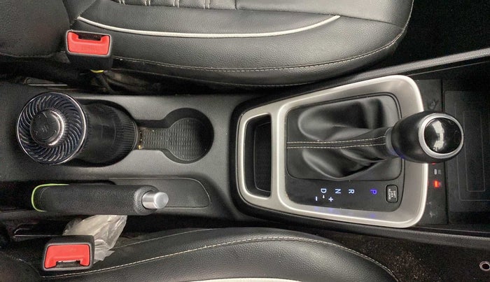 2021 Hyundai VENUE SX PLUS 1.0 TURBO DCT, Petrol, Automatic, 12,281 km, Gear Lever