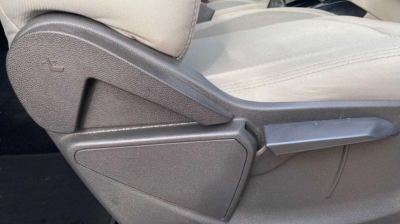 2016 Ford Ecosport TREND 1.5L PETROL, Petrol, Manual, 93,371 km, Driver Side Adjustment Panel