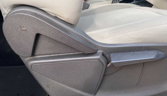2016 Ford Ecosport TREND 1.5L PETROL, Petrol, Manual, 93,371 km, Driver Side Adjustment Panel