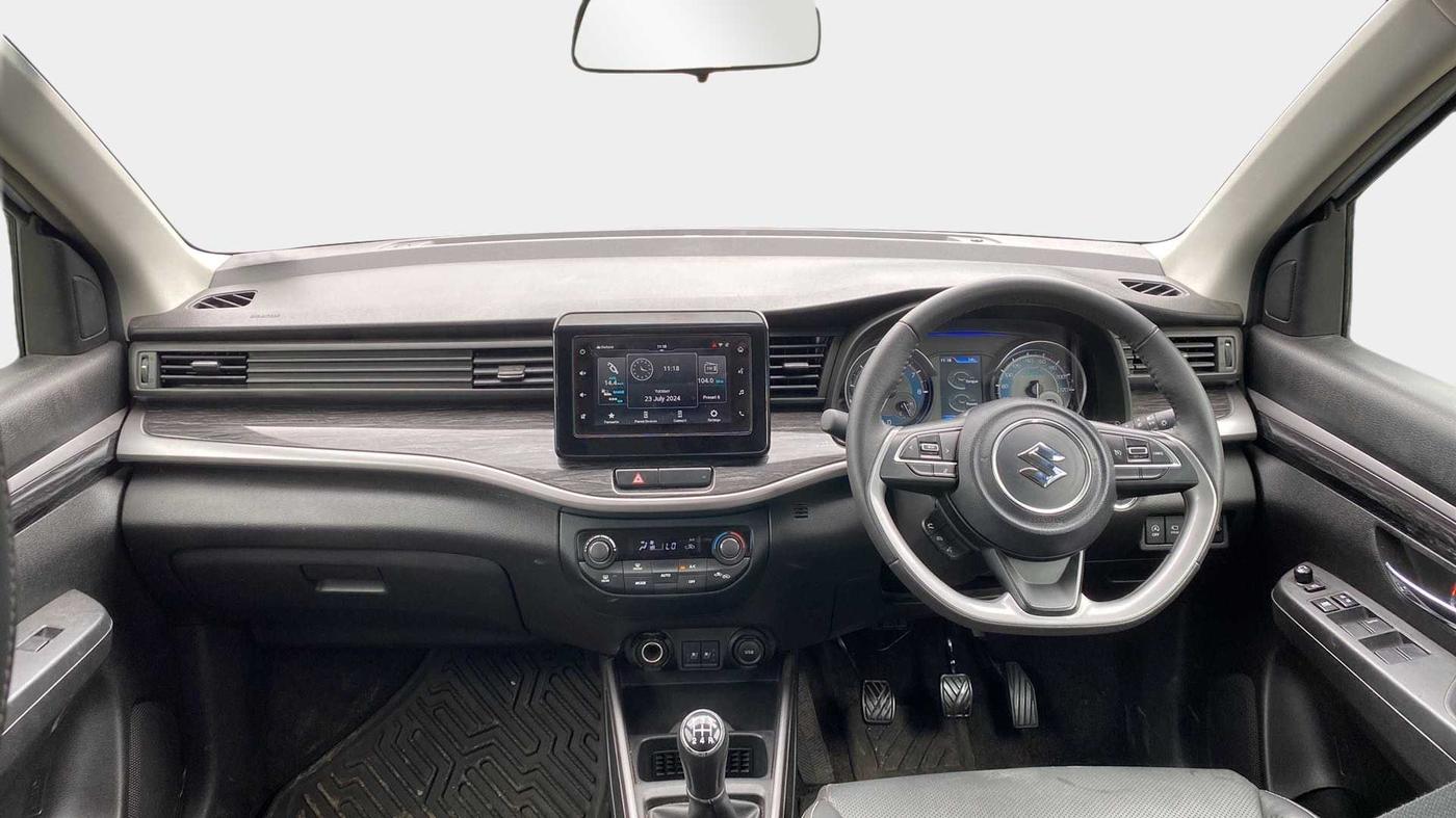 2023 Maruti XL6 ALPHA PLUS MT, Petrol, Manual, 28,161 km, Dashboard