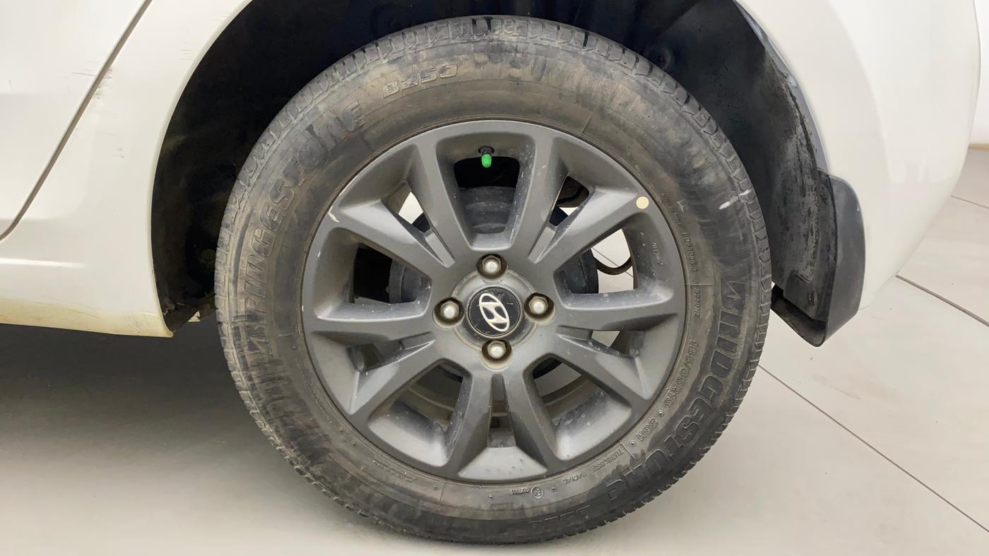 2019 Hyundai Elite i20 SPORTZ PLUS  1.2 CVT, Petrol, Automatic, 26,082 km, Left Rear Wheel