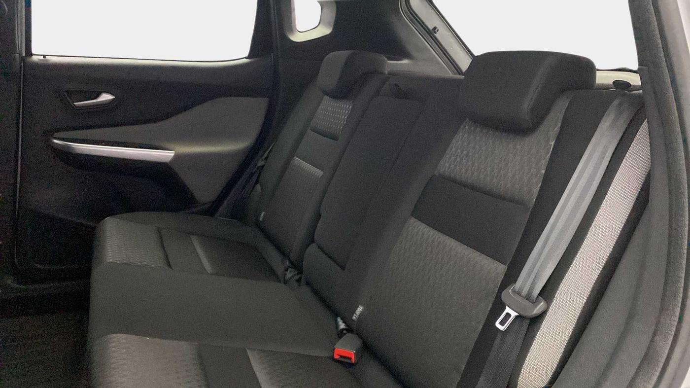 2021 Nissan MAGNITE XV TURBO CVT, Petrol, Automatic, 3,274 km, Right Side Rear Door Cabin