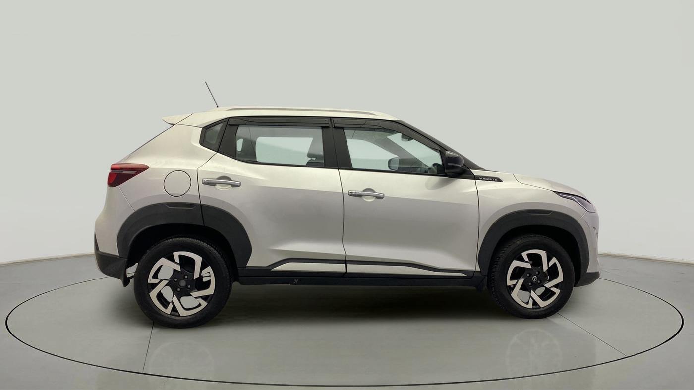 2021 Nissan MAGNITE XV TURBO CVT, Petrol, Automatic, 3,274 km, Right Side View