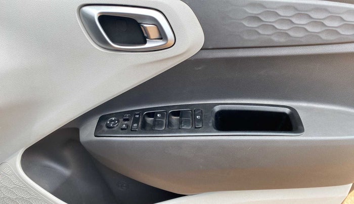 2020 Hyundai GRAND I10 NIOS ASTA 1.2 KAPPA VTVT, Petrol, Manual, 49,849 km, Driver Side Door Panels Control