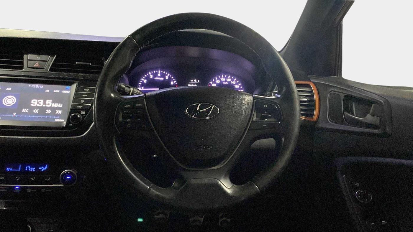 2016 Hyundai i20 Active 1.2 SX, Petrol, Manual, 50,662 km, Steering Wheel Close Up