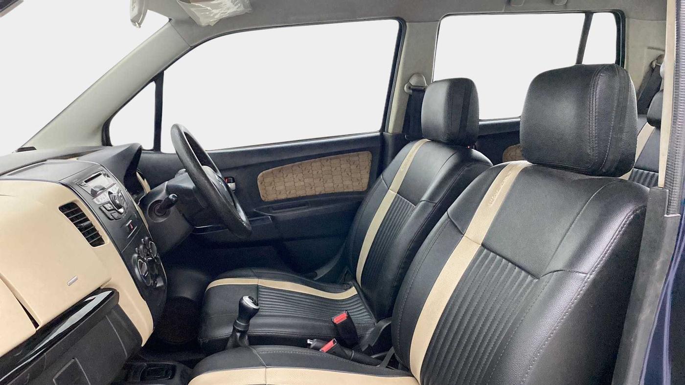 2018 Maruti Wagon R 1.0 VXI, Petrol, Manual, 76,210 km, Right Side Front Door Cabin