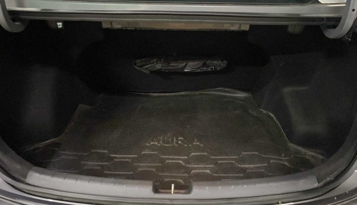 2021 Hyundai AURA SX 1.2, Petrol, Manual, 14,950 km, Boot Inside