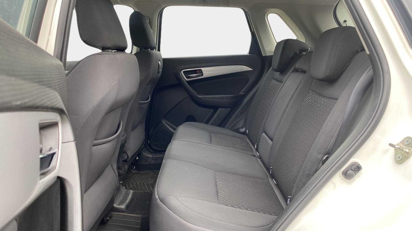 2020 Maruti Vitara Brezza ZXI PLUS AT SHVS, Petrol, Automatic, 39,384 km, Right Side Rear Door Cabin