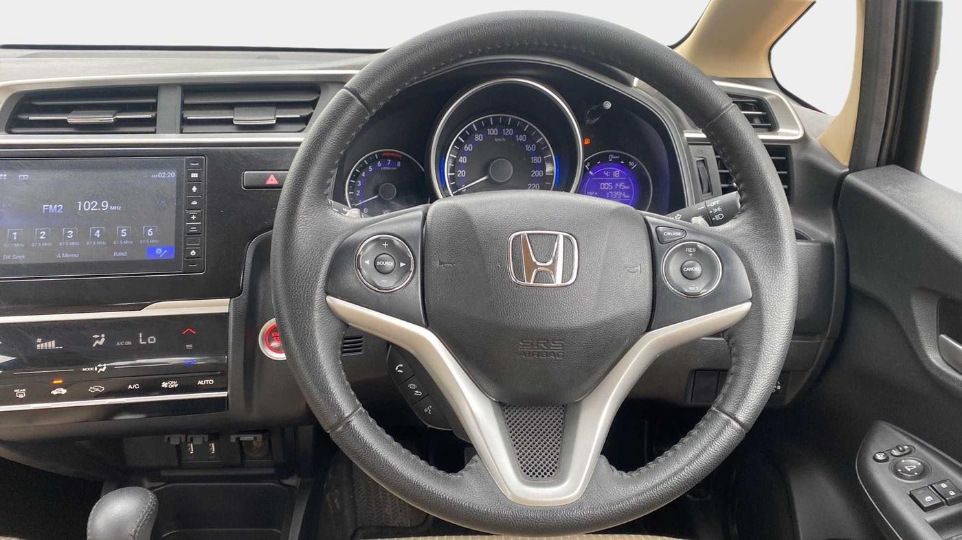 2021 Honda Jazz 1.2L I-VTEC V CVT, Petrol, Automatic, 5,141 km, Steering Wheel Close Up