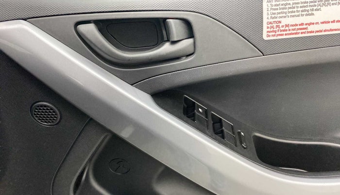 2023 Tata NEXON XMA SUNROOF PETROL, Petrol, Automatic, 5,856 km, Driver Side Door Panels Control