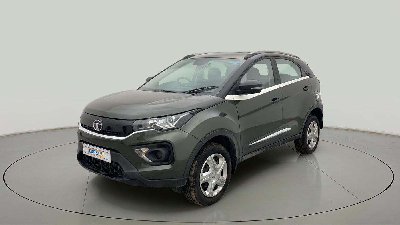 2023 Tata NEXON XMA SUNROOF PETROL, Petrol, Automatic, 5,856 km, Left Front Diagonal