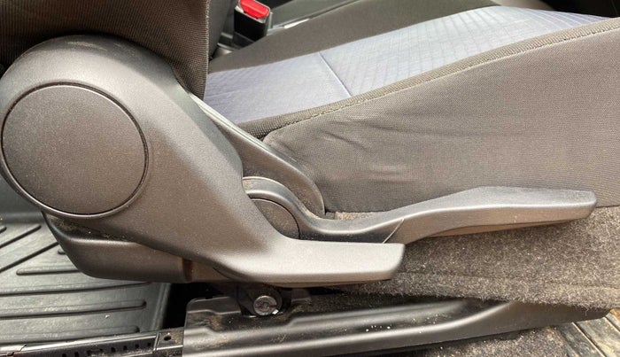 2021 Toyota Glanza G CVT, Petrol, Automatic, 28,418 km, Driver Side Adjustment Panel