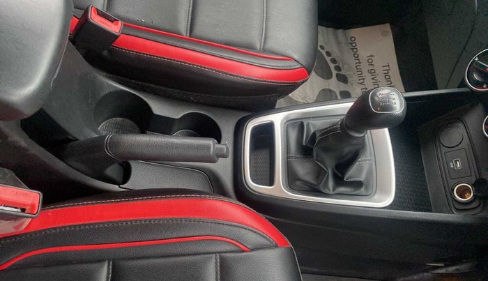 2020 Hyundai VENUE S 1.2, Petrol, Manual, 20,416 km, Gear Lever