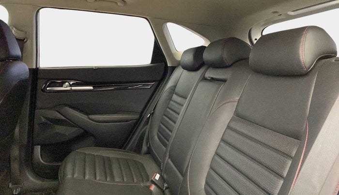 2020 KIA SELTOS GTX 1.4 PETROL, Petrol, Manual, 71,222 km, Right Side Rear Door Cabin