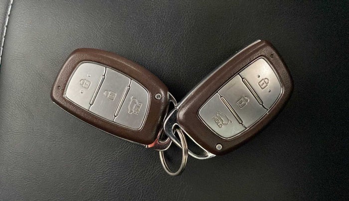 2019 Hyundai Creta SX AT 1.6 PETROL, Petrol, Automatic, 47,152 km, Key Close Up