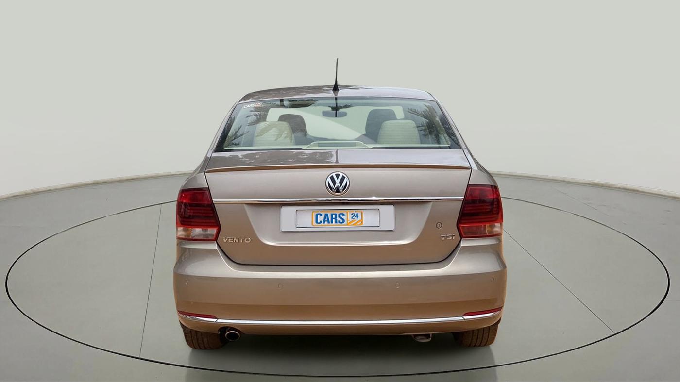 2019 Volkswagen Vento HIGHLINE PLUS 1.2 AT 16 ALLOY, Petrol, Automatic, 41,272 km, Back/Rear