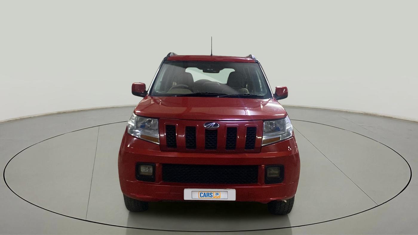 2018 Mahindra TUV300 T6 PLUS, Diesel, Manual, 45,368 km, Front