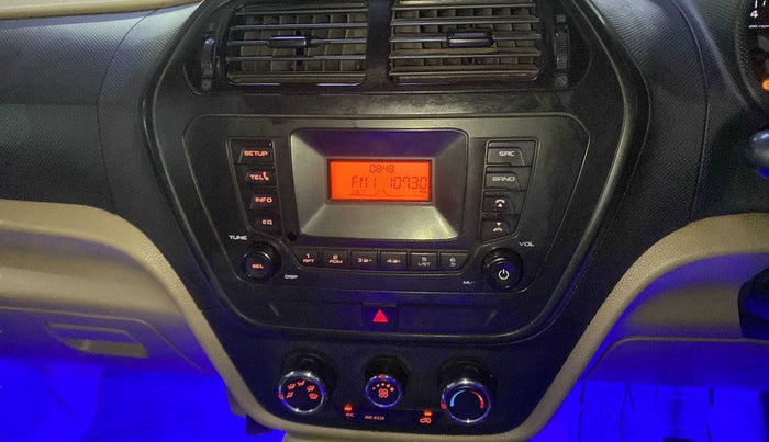 2018 Mahindra TUV300 T6 PLUS, Diesel, Manual, 45,368 km, Air Conditioner