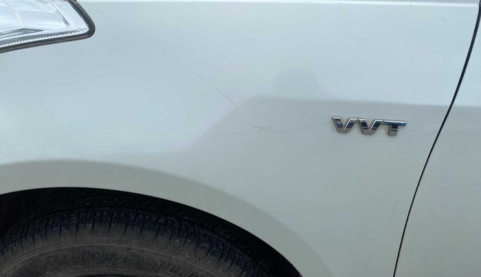 2016 Maruti Swift VXI, Petrol, Manual, 52,736 km, Left fender - Minor scratches