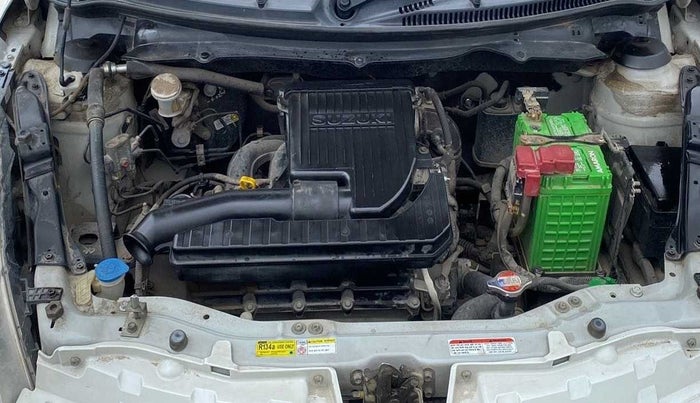 2016 Maruti Swift VXI, Petrol, Manual, 52,736 km, Open Bonet
