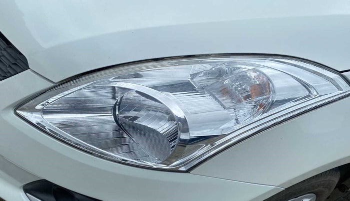 2016 Maruti Swift VXI, Petrol, Manual, 52,736 km, Left headlight - Minor scratches