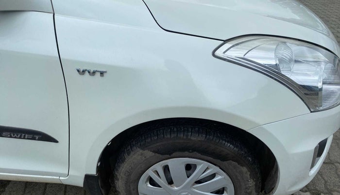 2016 Maruti Swift VXI, Petrol, Manual, 52,736 km, Right fender - Paint has minor damage
