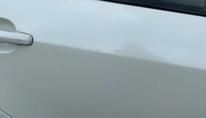 2016 Maruti Swift VXI, Petrol, Manual, 52,736 km, Right rear door - Minor scratches