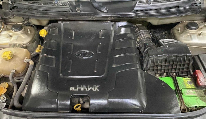 2018 Mahindra XUV500 W11 (O) AWD, Diesel, Manual, 76,444 km, Open Bonet