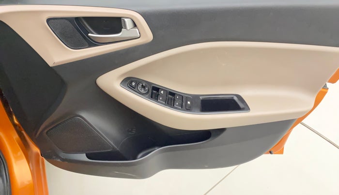 2019 Hyundai Elite i20 ASTA (O) CVT, Petrol, Automatic, 45,990 km, Driver Side Door Panels Control