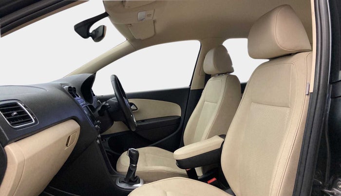 2019 Volkswagen Vento HIGHLINE PLUS 1.2 AT 16 ALLOY, Petrol, Automatic, 58,446 km, Right Side Front Door Cabin