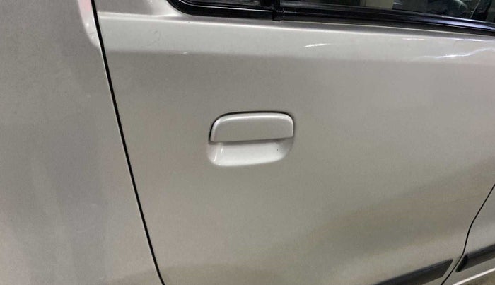 2015 Maruti Wagon R 1.0 VXI, Petrol, Manual, 56,101 km, Right rear door - Minor scratches