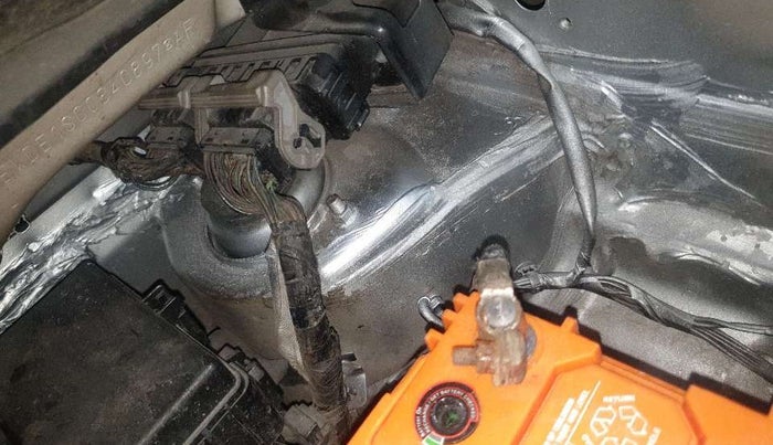 2015 Maruti Wagon R 1.0 VXI, Petrol, Manual, 56,101 km, Left Apron - Apron is partially repaired