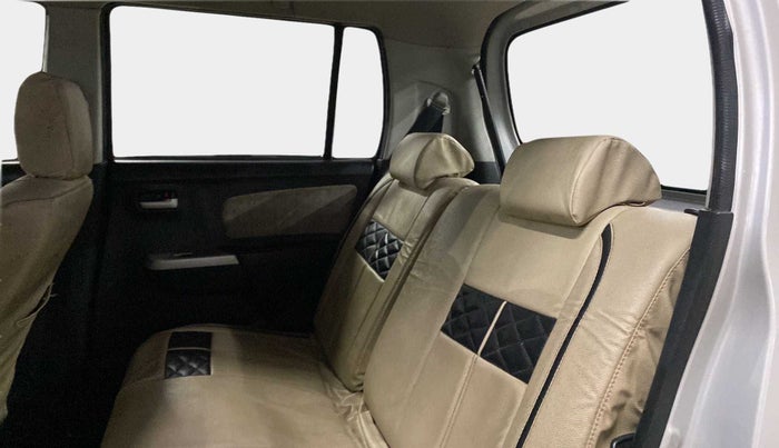 2015 Maruti Wagon R 1.0 VXI, Petrol, Manual, 56,101 km, Right Side Rear Door Cabin